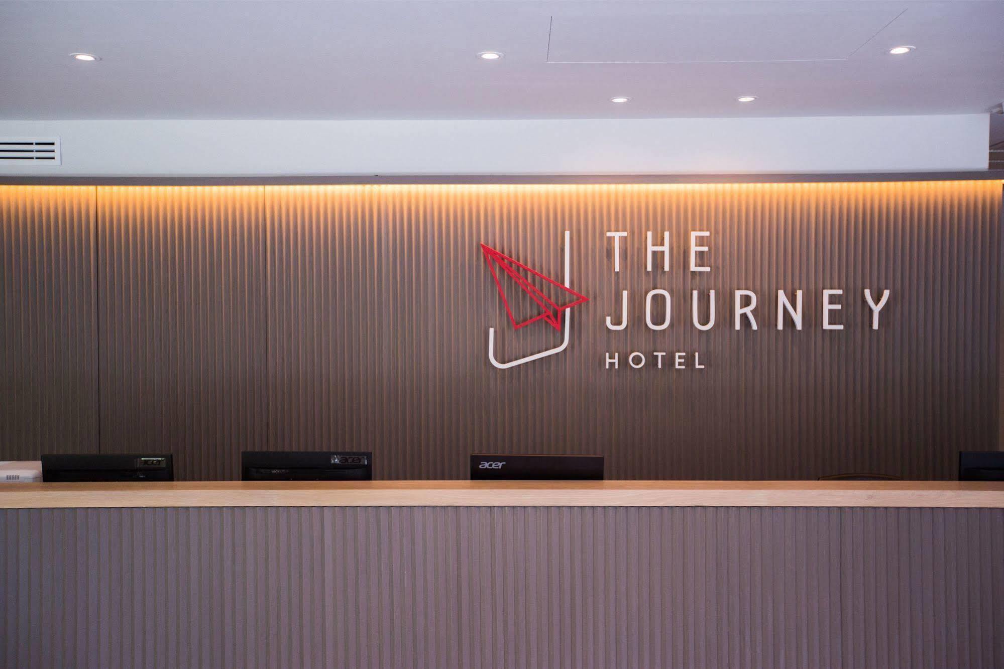 Отель The Journey Laksi